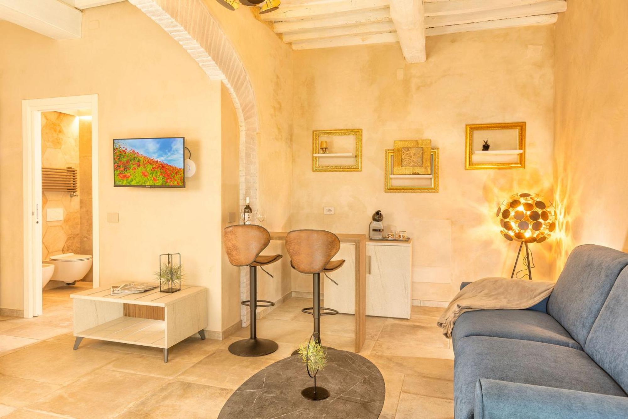 Palazzo Falcinelli Luxury Room In Montepulciano Center With Air Conditioning And Elevator المظهر الخارجي الصورة