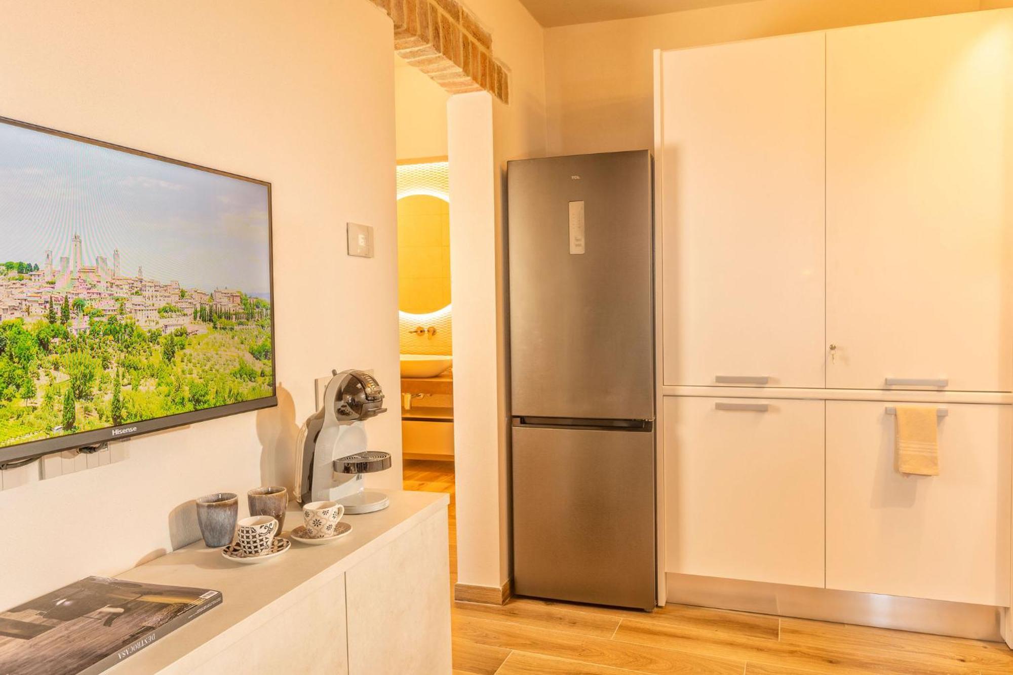 Palazzo Falcinelli Luxury Room In Montepulciano Center With Air Conditioning And Elevator المظهر الخارجي الصورة