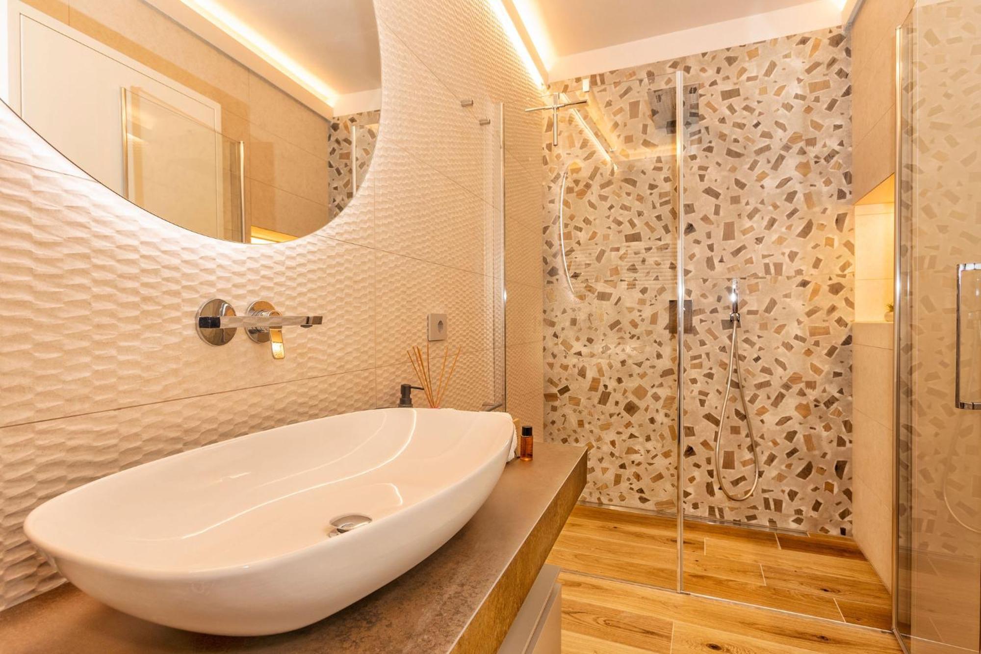 Palazzo Falcinelli Luxury Room In Montepulciano Center With Air Conditioning And Elevator المظهر الخارجي الصورة